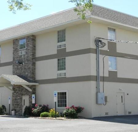 Gamble Farm Inn And Suites Jersey Shore Extérieur photo